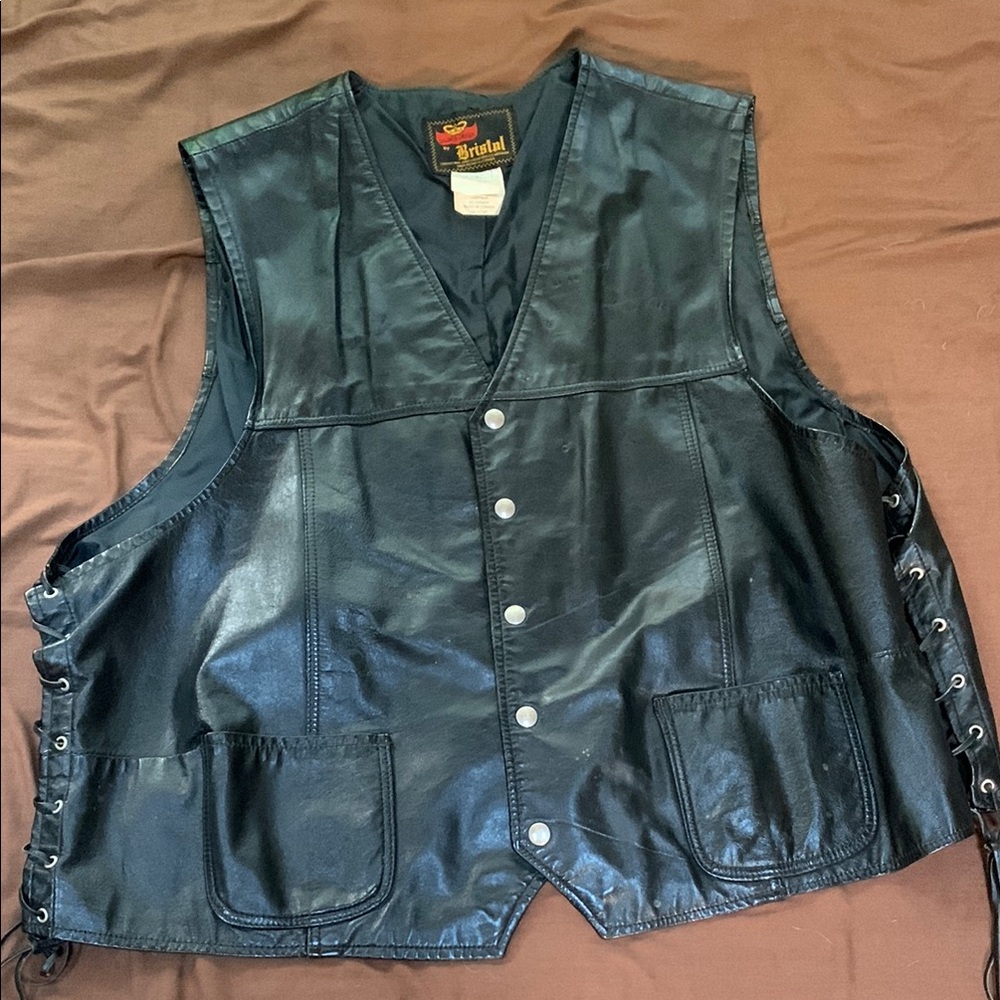 Men's Black Leather Vest - Gloden Crown- bristol Leather